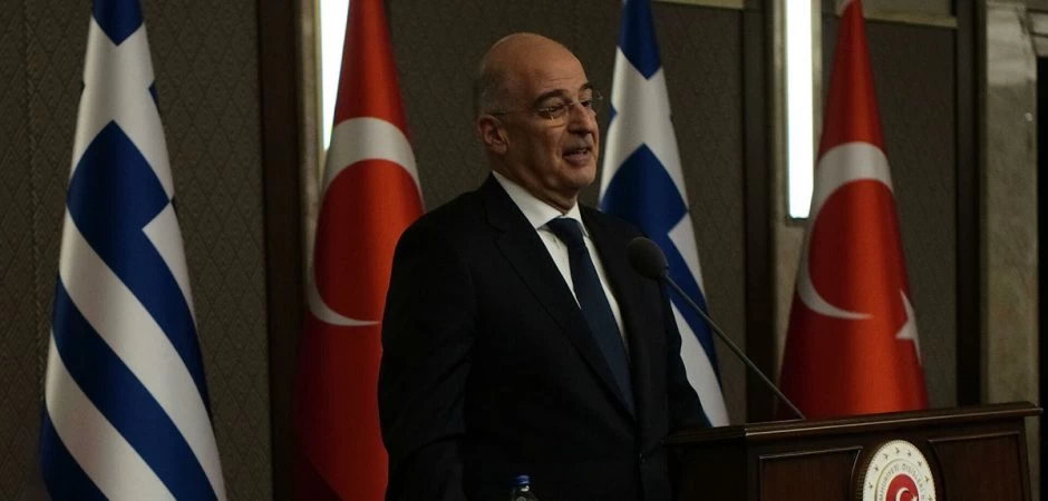 Πύρινος Λόγιος : Ο Θεός ΔΕΝ προστατεύει το «Ψευτορωμαίϊκο» κύριοι! Προστατεύει την ΕΛΛΑΔΑ!